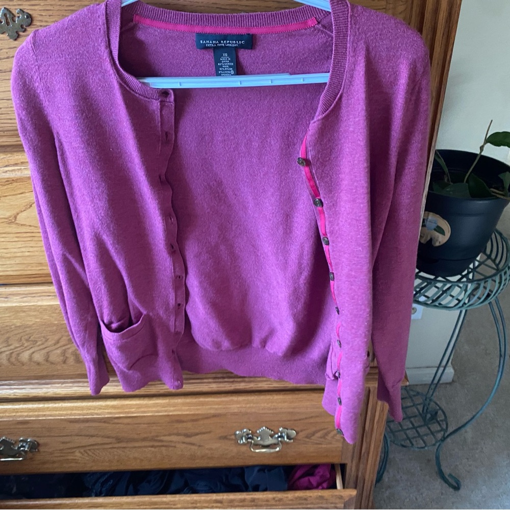 Banana Republic Women's Pink Cardigan Sweater